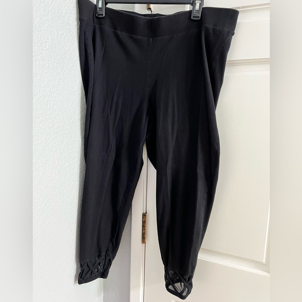 Torrid lattice mesh premium leggings